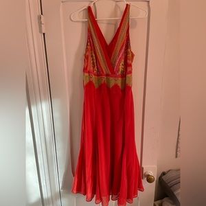 Colorful sleeveless Bandolino Dress